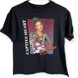 Official Selena‎ Merchandise Women’s Captive Heart Tshirt Size S